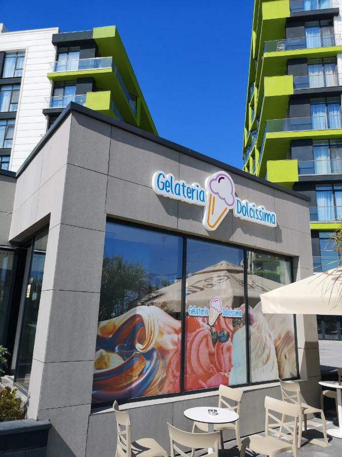 Relax Inn Apartment Năvodari Exterior foto
